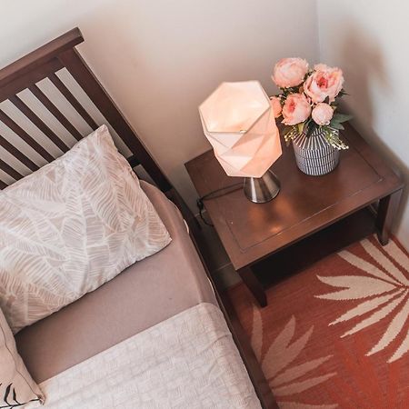 Modern Tropical Luxe Apartment - Boracay Newcoast Yapak Exterior photo